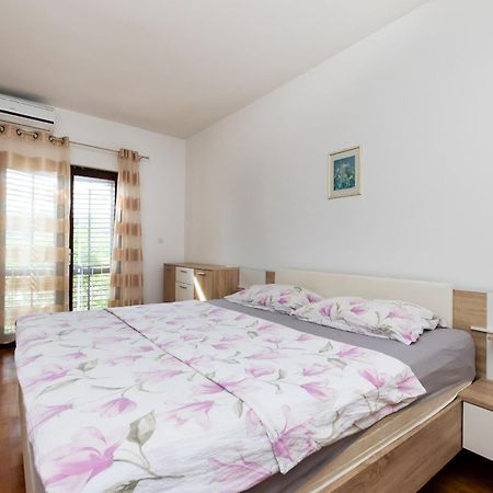 Apartments Ljubica J Lopar Exterior foto